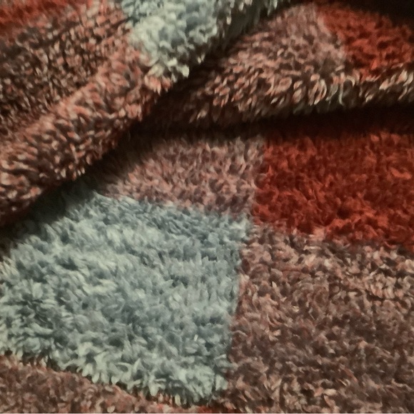 Eddie Bauer plush sweater M - Picture 9 of 16